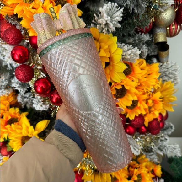 SOLD🌷STARBUCKS 2023 summer jeweled pearl pink tumbler ✨ - Picture 5 of 15